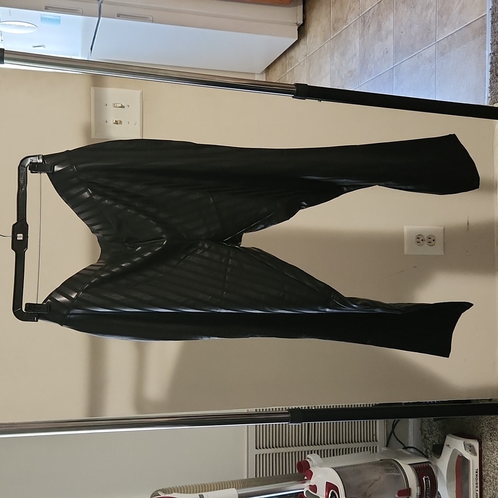 Faux leather leggings